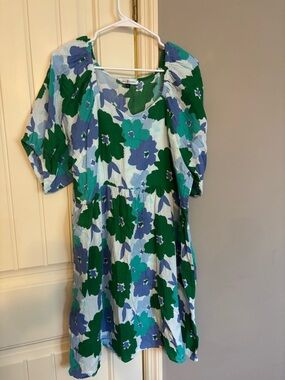 Floral Puff-Sleeve Mini Dress in Green & Blue